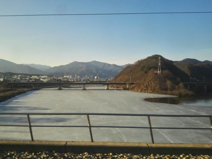 韓国江原道ナミソムの冬景色