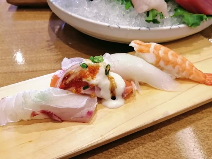 韓国の寿司초밥(チョバッ)
