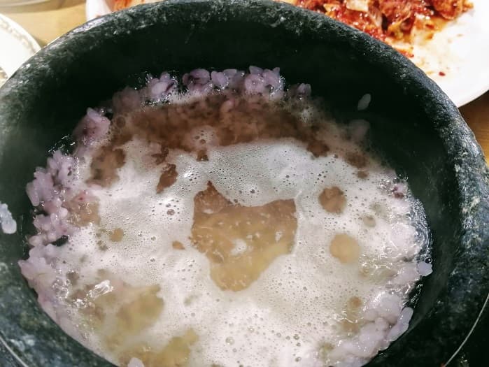 韓国ヌルンジ(おこげスープ) 食べ方